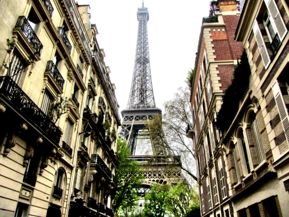 Paris Eiffel Tower from sidestreet